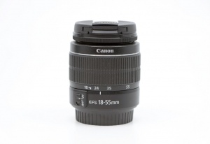 Miniature 1 : Canon EF-S 18-55mm f3.5-5.6 III